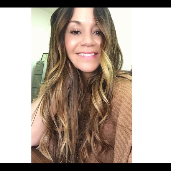 Meet your Posher, Ashley - Picture 1 of 1